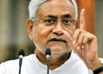 प्रदेश के नगर सरकार के अंदर अब मेयर और डिप्टी मेयर का चुनाव सीधे जनता करेगी. इतना ही नहीं मुख्य पार्षद और उप मुख्य पार्षद को भी सीधे जनता चुने