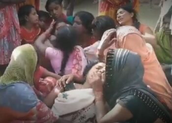 गोपालगंज जहरीली शराब कांड के बाद प्रशासन रेस. हो रही ताबड़तोड़ बैठक.