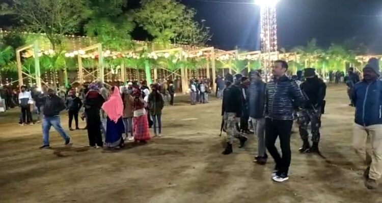 सिल्ली स्टेडियम परिसर में गूँज विकास उत्सव का आयोजन. आजसू सुप्रीमो सुदेस महतो हुए शामिल.