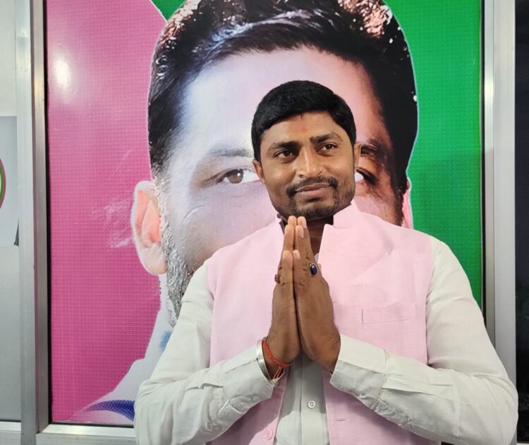 जन अधिकार पार्टी के युवा नेता राजू दानवीर ने दी नए साल की बधाई. दिया बड़ा संदेश.