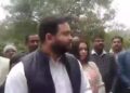 Tejashwi along with wife Rajshree distributed blankets among the people. CM Nitish was targeted.