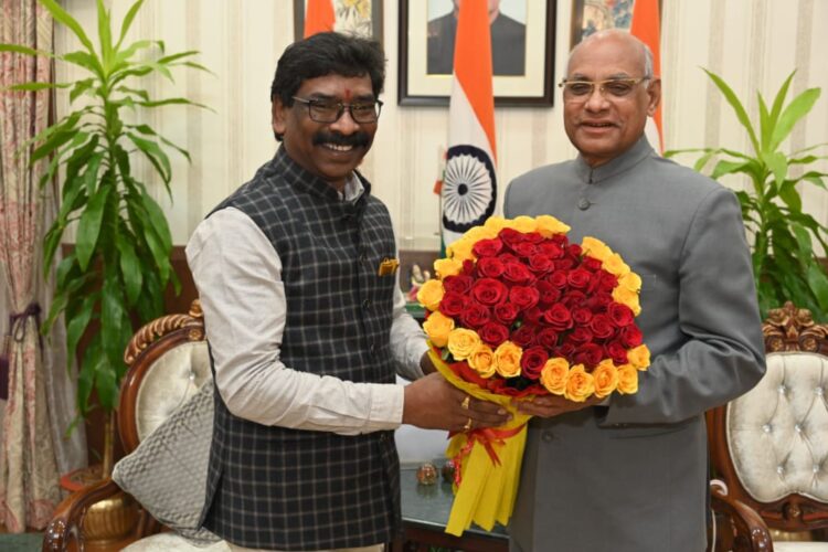 Courtesy meeting of Hemant Soren to Governor on New Year. Greeted new year.
