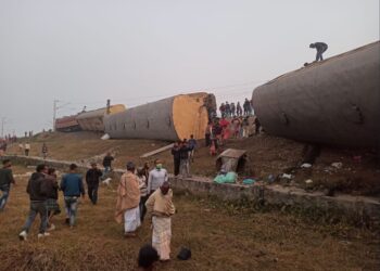 9 people killed in Bikaner-Guwahati Express accident in West Bengal, rescue operation completed