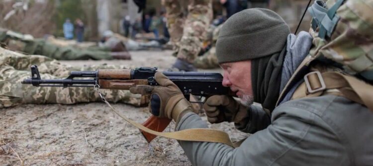 Ukraine Crisis : पीएम मोदी ने पुतिन से की बात, हिंसा रोक.. बातचीत करने की अपील