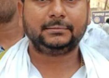 Ashok Yadav, who won the election as a rebel, will come with Tejashwi, throw the ball in the court of uncle Rajballabh