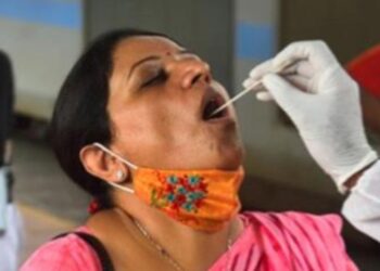 देश में तेजी के साथ बढ़ने लगा कोरोना संक्रमण, 90 फीसदी से ज्यादा आया उछाल