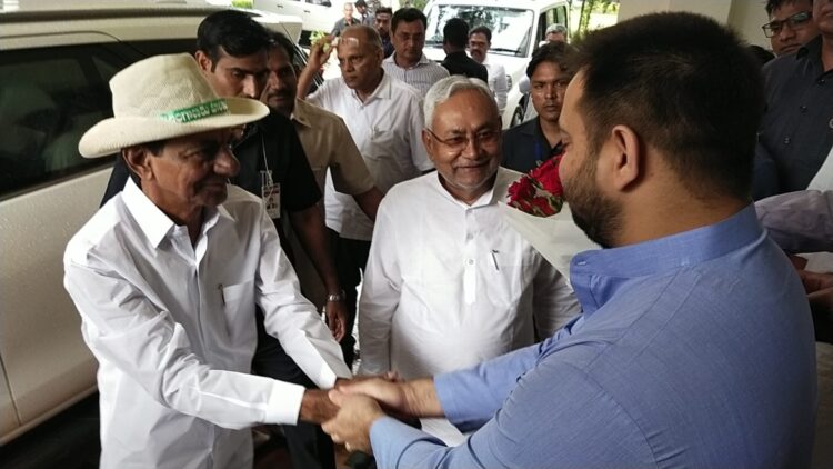 तेलंगाना के CM के.चंद्रशेखर राव ने की लालू से मुलाकात, 2024 के लिए बिहार से तैयार हो रहा माहौल
