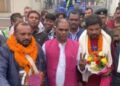 बिहार पहुंचे सिलक्यारा टनल में फंसे 5 मजदूर, पटना एयरपोर्ट पर मंत्री सुरेंद्र राम ने किया स्वागत