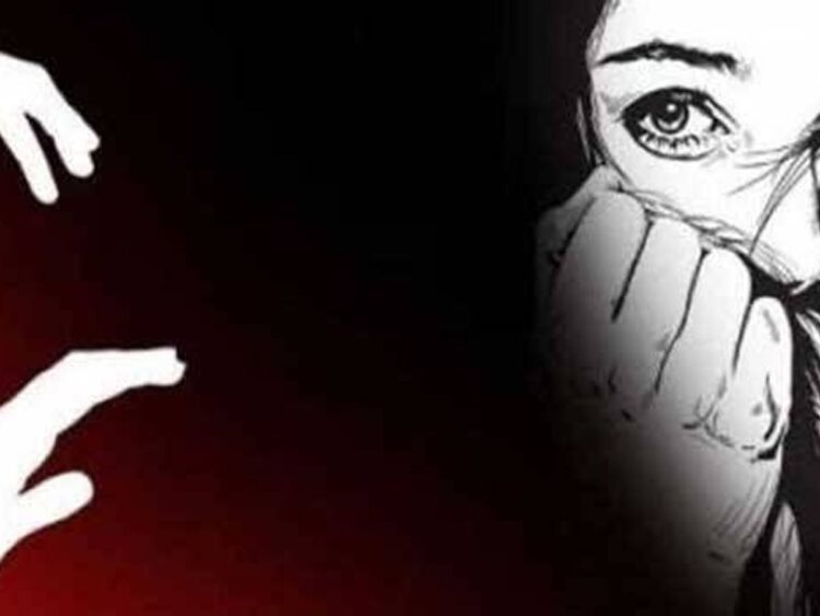 छपरा में बदमाशों ने थाने के गेट से महिला को उठाया, सुनसान जगह पर किया गैंगरेप